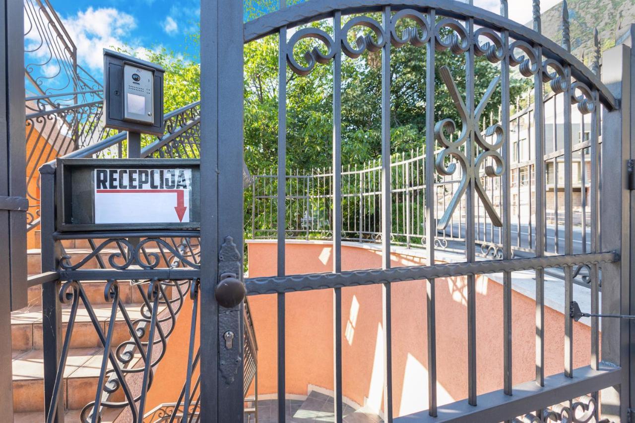Apartments Boka Heart Kotor Ngoại thất bức ảnh